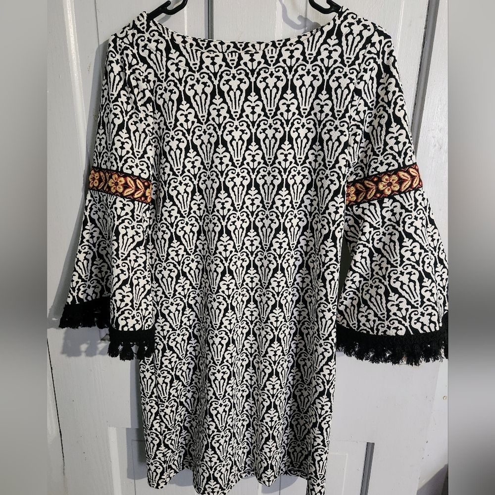 Uncle Frank Black and White Sheath Dress with Bell Sleeves